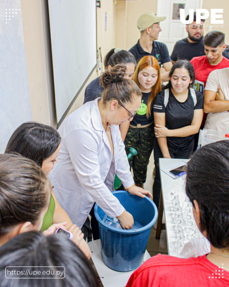 Repelentes Caseros - Facultad de Ciencias Agropecuarias 